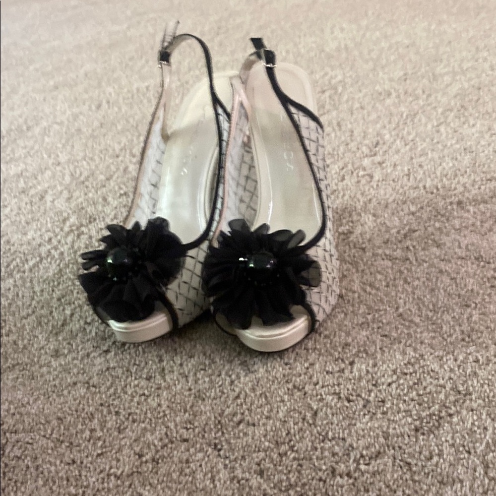 Caparros Black and White Heels with Elegant Design